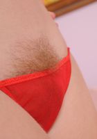 Amanda Bryant from ATK Natural & Hairy