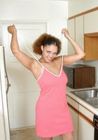 April in thick women, April (apr009) ATK Exotics: April (April in thick women)