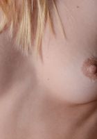 Chloe Foster loves to tease and play with her pussy lips, Chloe Foster (chl033) ATK Petites: Chloe Foster (Chloe Foster loves to tease and play with her pussy lips)