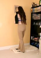 Dawn loves to show off her hairy pussy, Dawn (daw006) ATK Exotics: Dawn (Dawn loves to show off her hairy pussy)