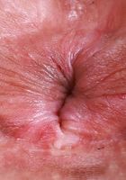 ATK Galleria: Dez Hansen (Dez Hansen takes off a bikini)