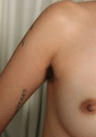 Hairy Eris shows off her bush, Eris Vespera (eri063) ATK Natural & Hairy: Eris Vespera (Hairy Eris shows off her bush)