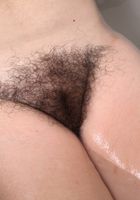 Francesca's hairy pussy gets so wet., Francesca (fra028) ATK Natural & Hairy: Francesca (Francesca's hairy pussy gets so wet.)