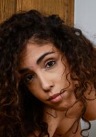 Latina Selma shows off her feet, Selma (sel009) ATK Exotics: Selma (Latina Selma shows off her feet)