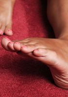 Black model Sierra shows off her feet, Sierra Saint (sie017) ATK Exotics: Sierra Saint (Black model Sierra shows off her feet)