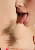 Hairy Simone shows off her pussy, Simone Delilah (sim034) ATK Natural & Hairy: Simone Delilah (Hairy Simone shows off her pussy)