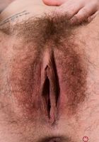 Victoria Gracen in young and hairy, Victoria Gracen (vic064) ATK Natural & Hairy: Victoria Gracen (Victoria Gracen in young and hairy)